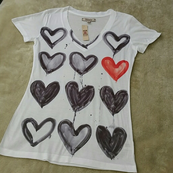 Decree tops 2-bundle - Picture 2 of 7